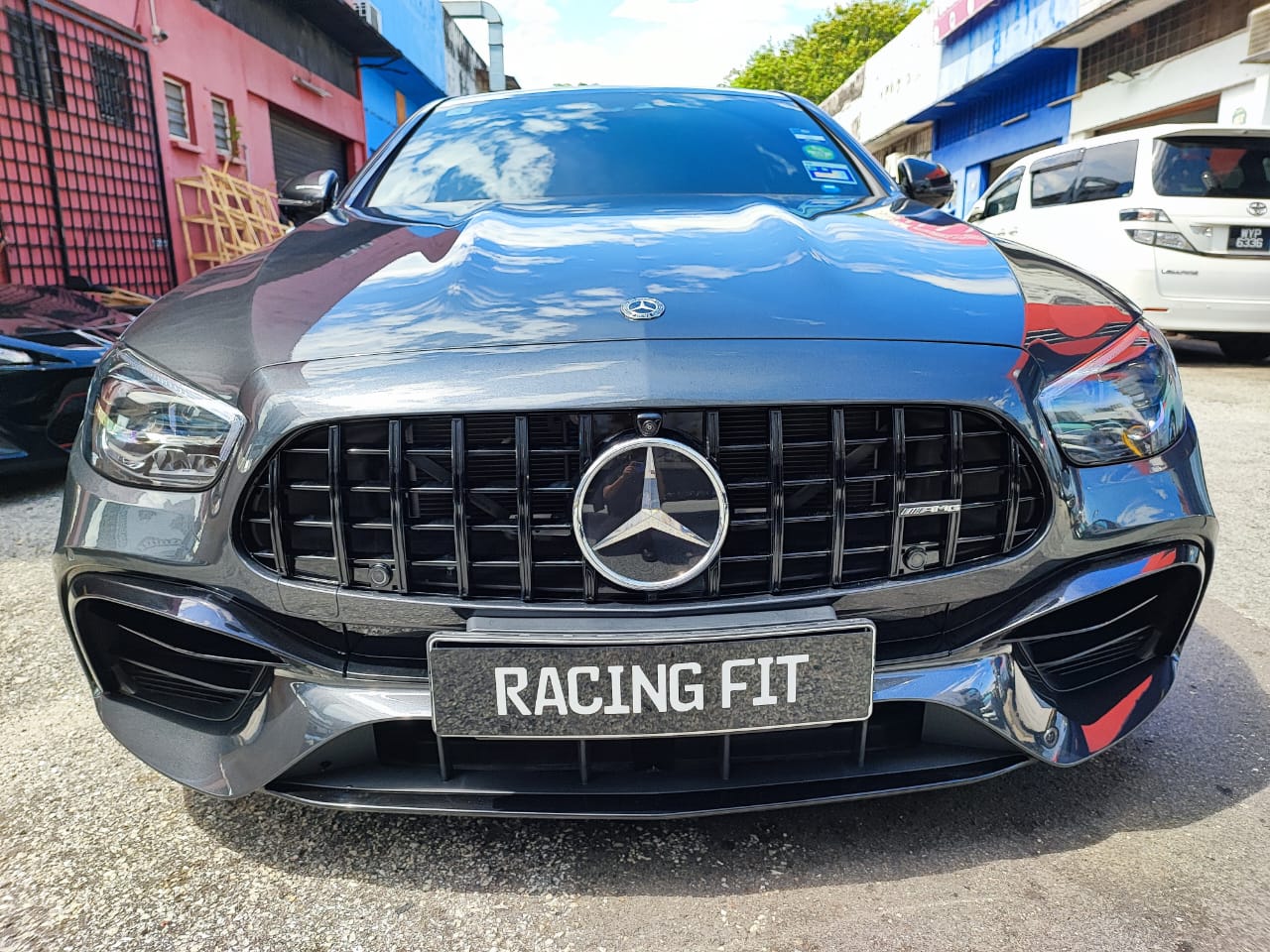 w213 E63S FACELIFT BODYKIT CONVERSION